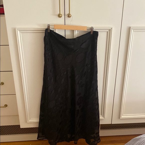 Polka dot silky Black Maxi Skirt - Picture 1 of 3